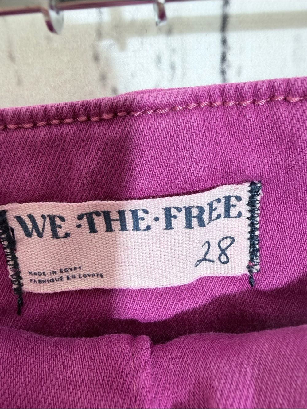💜 We The Free Free People Magenta High Rise Flare Jeans Size 28 - Picture 4 of 6